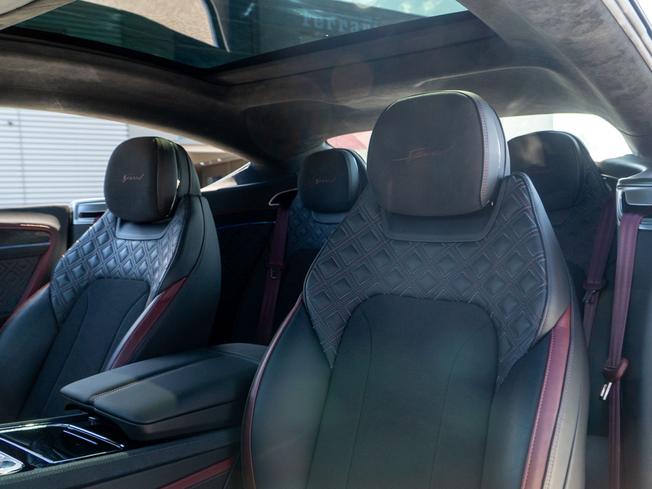 BENTLEY Continental Photo 17