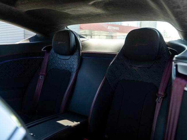 BENTLEY Continental Photo 18