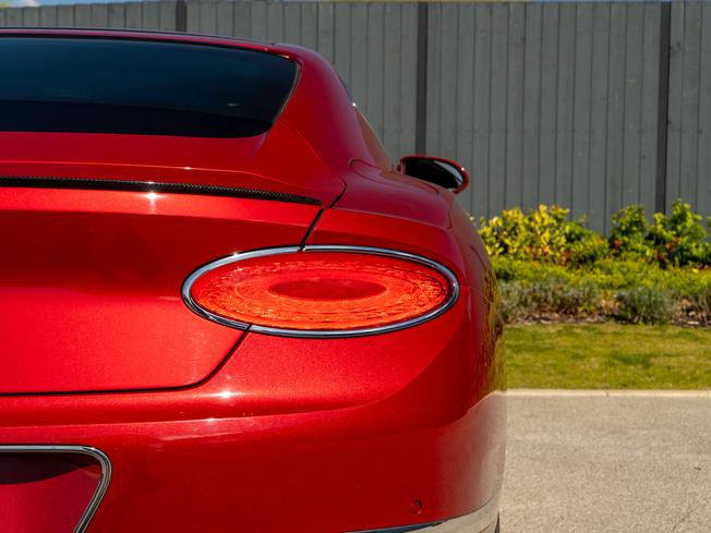 BENTLEY Continental Photo 36