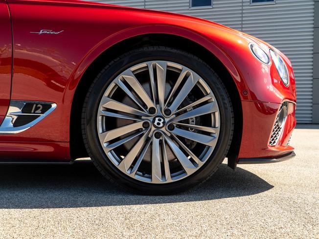 BENTLEY Continental Photo 6