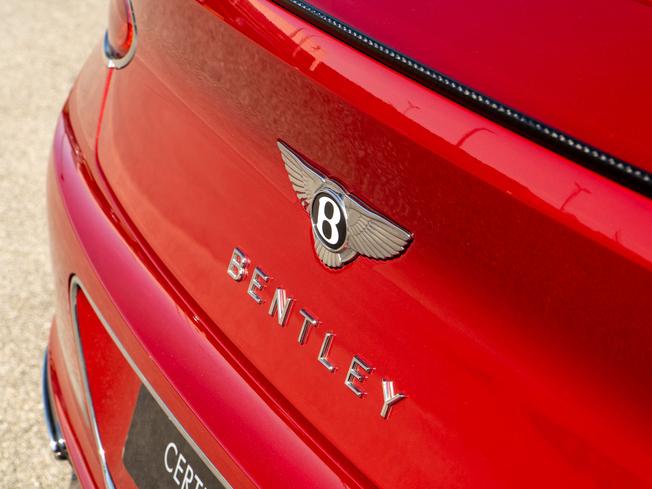 BENTLEY Continental Photo 8