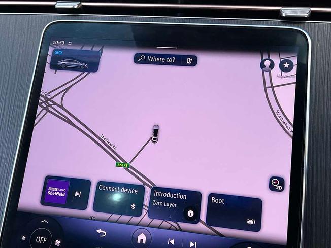 MERCEDES-BENZ Eqs Photo 24