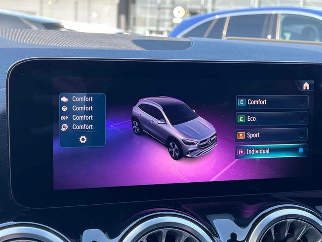 MERCEDES-BENZ GLA Photo 33