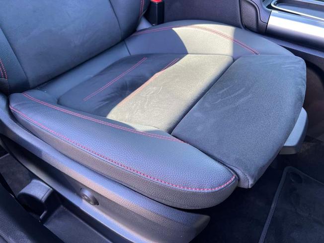 MERCEDES-BENZ GLA Photo 38