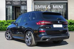 BMW X5 Photo 2