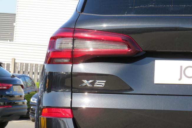 BMW X5 Photo 44