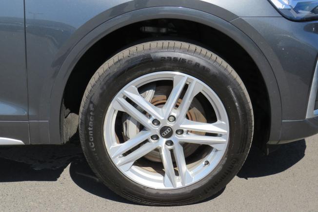 AUDI Q5 Photo 11