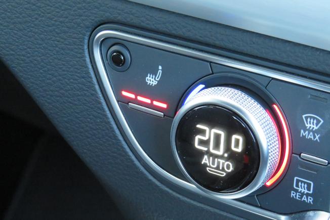 AUDI Q5 Photo 24