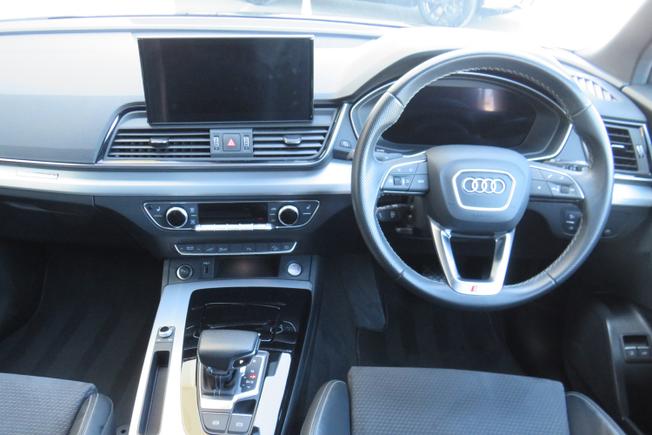 AUDI Q5 Photo 30