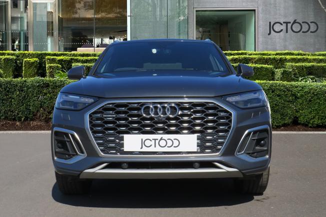 AUDI Q5 Photo 4