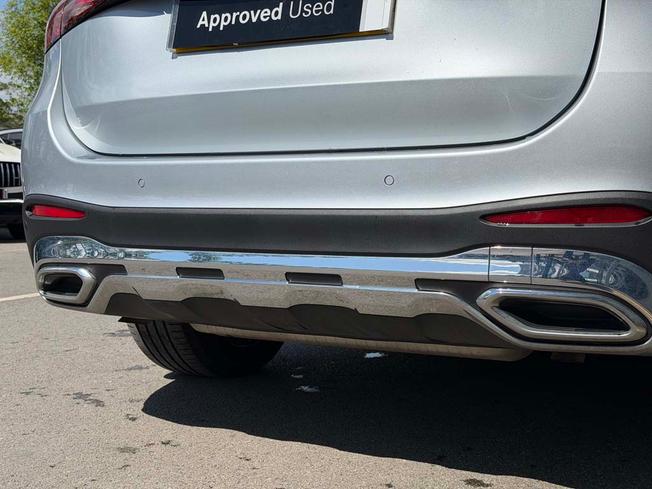 Mercedes-Benz GLC Photo 19