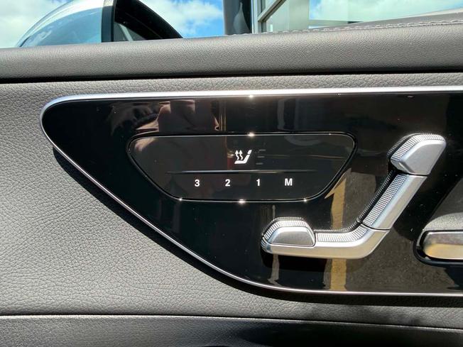 Mercedes-Benz GLC Photo 22