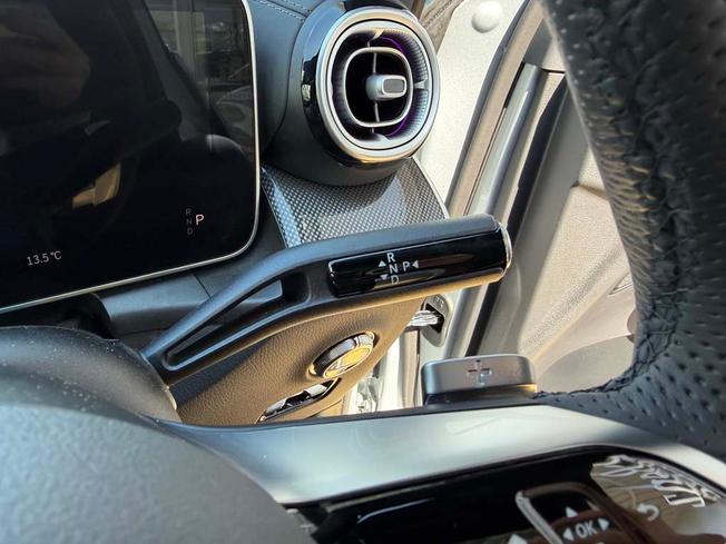 Mercedes-Benz GLC Photo 31