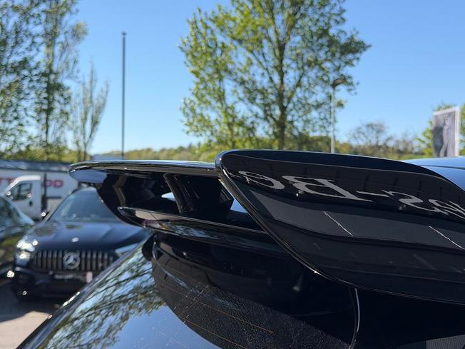 MERCEDES-BENZ GLA Photo 15