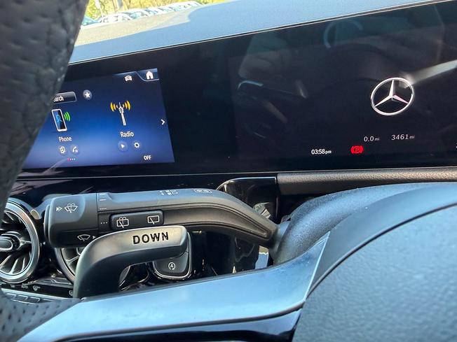MERCEDES-BENZ GLA Photo 31