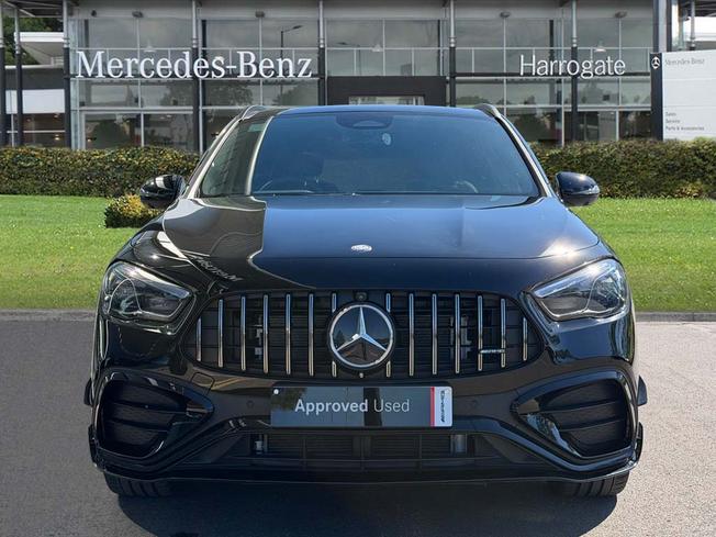 MERCEDES-BENZ GLA Photo 8