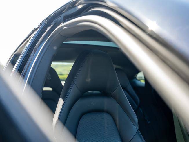 PORSCHE Panamera Photo 19