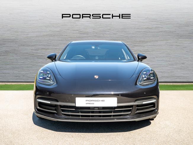 PORSCHE Panamera Photo 6