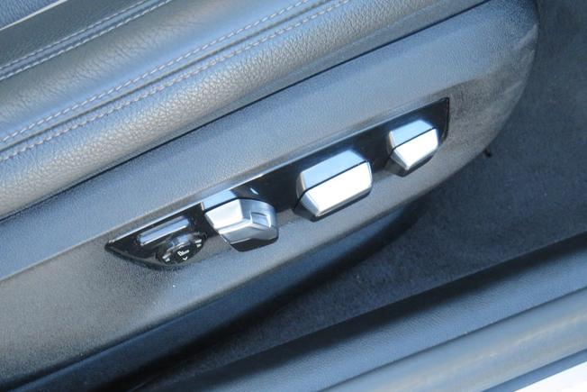 BMW 5 Series Photo 37