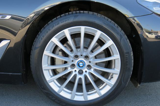 BMW 5 Series Photo 7