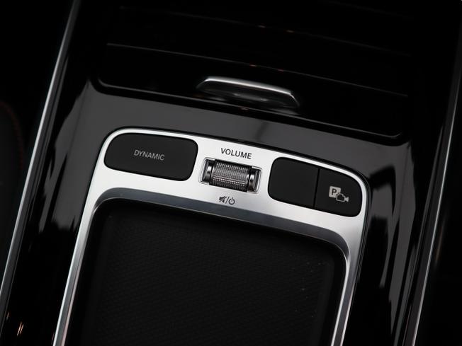 MERCEDES-BENZ GLA Photo 26