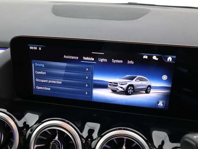 MERCEDES-BENZ GLA Photo 33