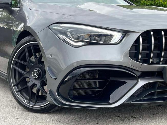 MERCEDES-BENZ CLA Class Photo 12