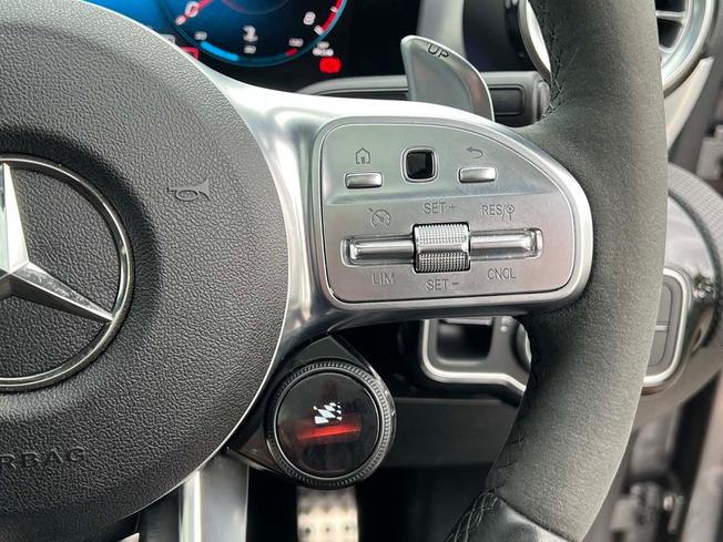 MERCEDES-BENZ CLA Class Photo 26