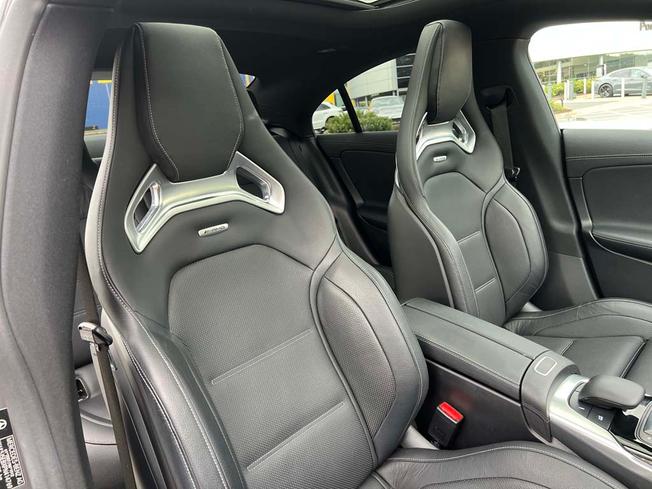MERCEDES-BENZ CLA Class Photo 40