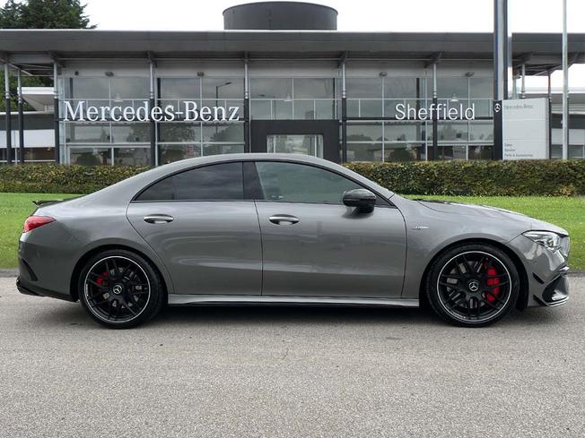 MERCEDES-BENZ CLA Class Photo 7