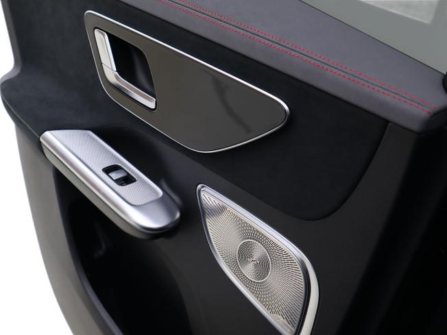 MERCEDES-BENZ EQE Photo 23