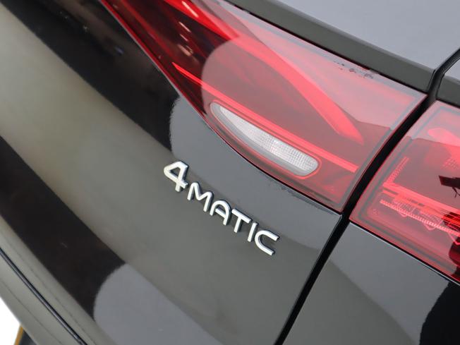MERCEDES-BENZ EQE Photo 27