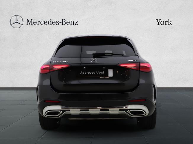 MERCEDES-BENZ GLC Photo 11