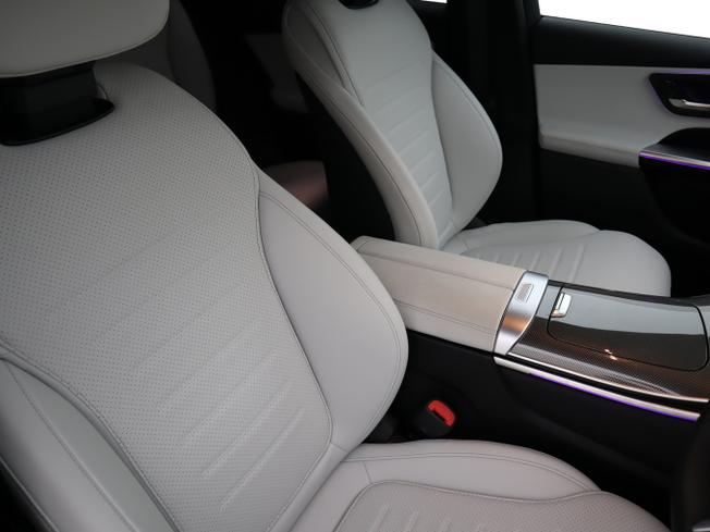 MERCEDES-BENZ GLC Photo 13