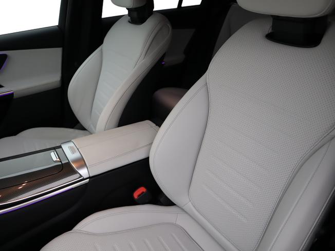 MERCEDES-BENZ GLC Photo 20