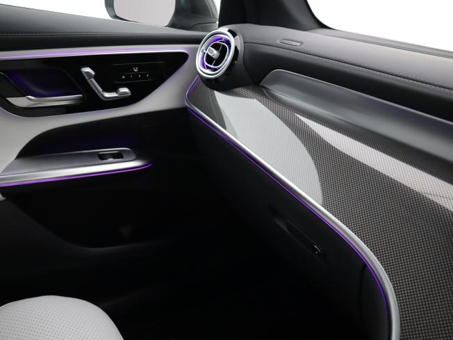MERCEDES-BENZ GLC Photo 33