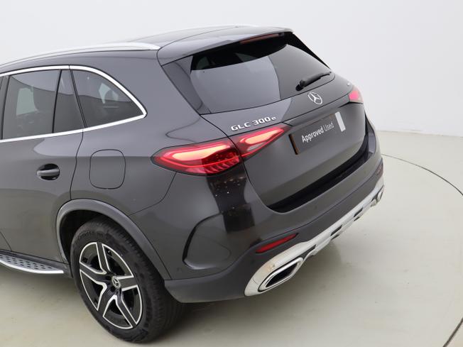 MERCEDES-BENZ GLC Photo 41