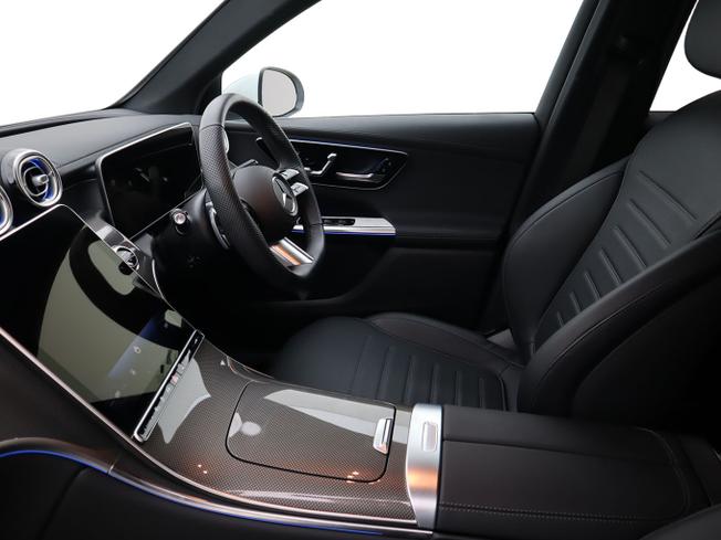 MERCEDES-BENZ GLC Photo 17