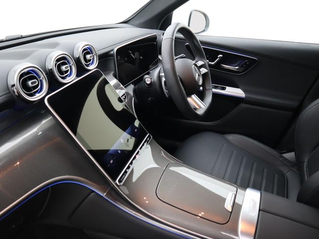 MERCEDES-BENZ GLC Photo 3