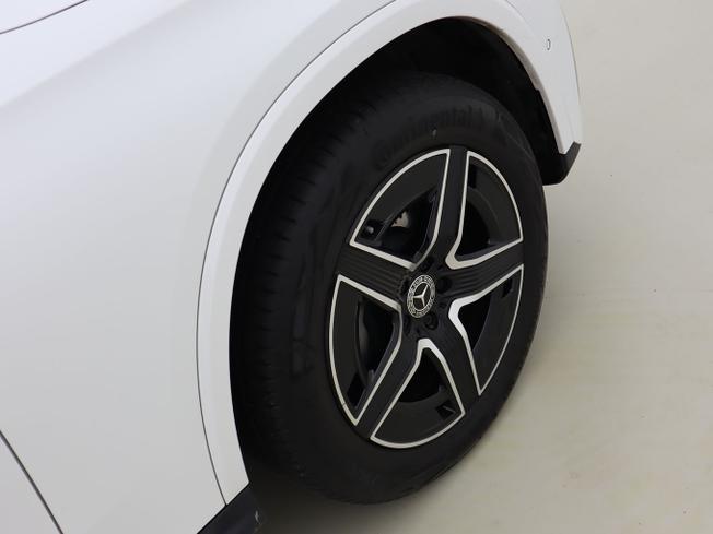 MERCEDES-BENZ GLC Photo 6