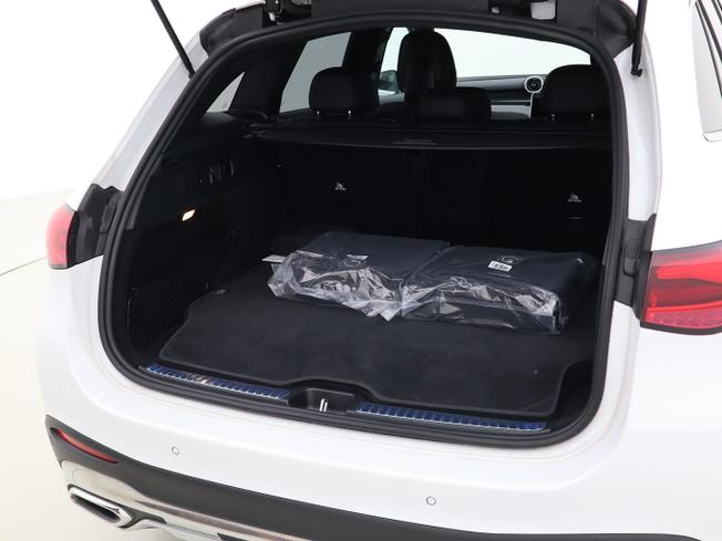 MERCEDES-BENZ GLC Photo 9