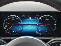MERCEDES-BENZ GLA Photo 4