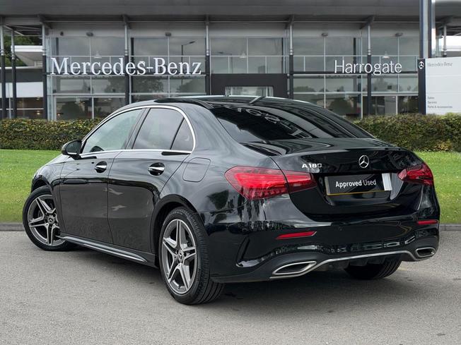 MERCEDES-BENZ A Class Photo 2