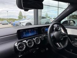 MERCEDES-BENZ A Class Photo 3
