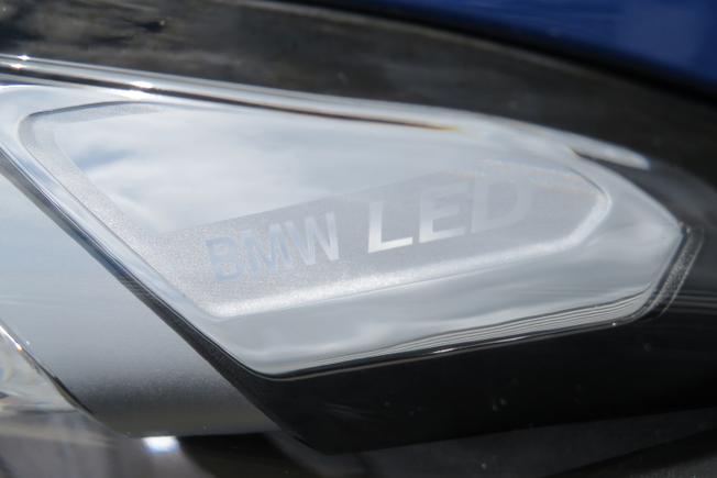 BMW 3 Series Photo 10