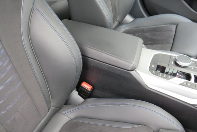 BMW 3 Series Photo 17
