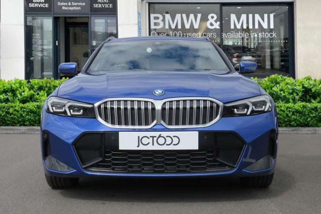 BMW 3 Series Photo 4
