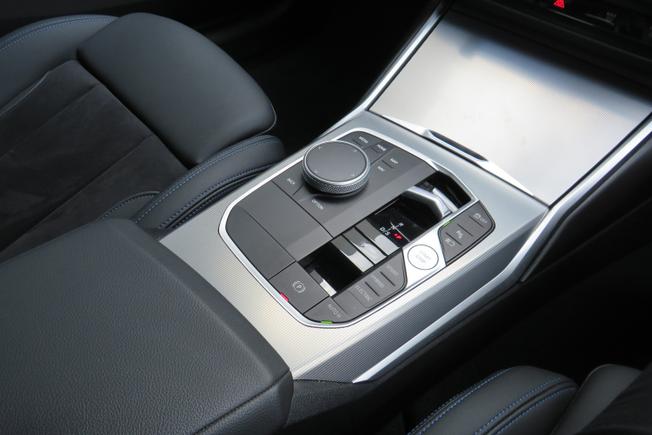 BMW 3 Series Photo 40