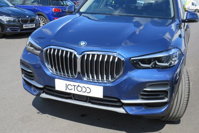 BMW X5 Photo 8