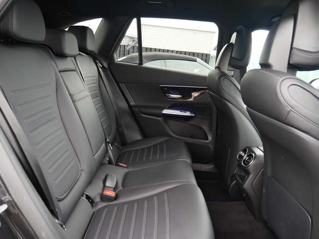 MERCEDES-BENZ Glc Photo 37